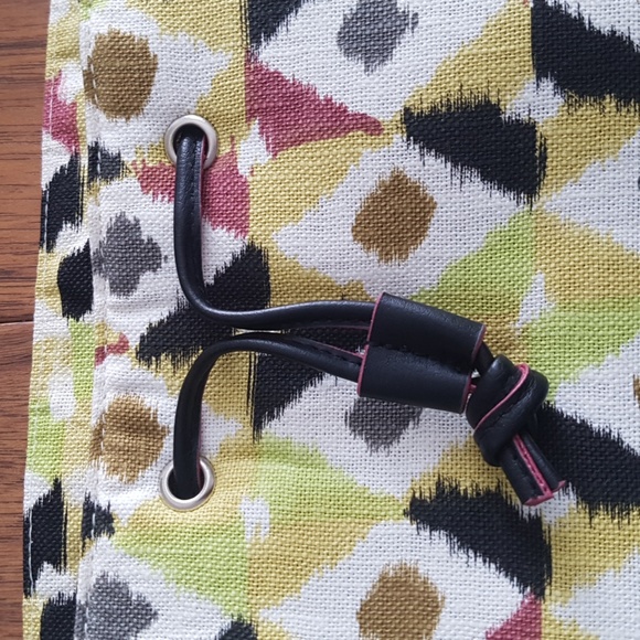 NWT Stephanie Johnson Tote Bag Geometric Pattern Green Yellow Black - Picture 3 of 11